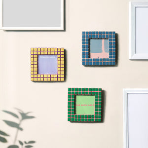 色彩の調和が美しいタイル風フレーム MEX（エムイーエックス）