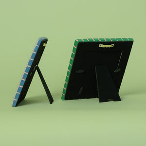 色彩の調和が美しいタイル風フレーム MEX（エムイーエックス）