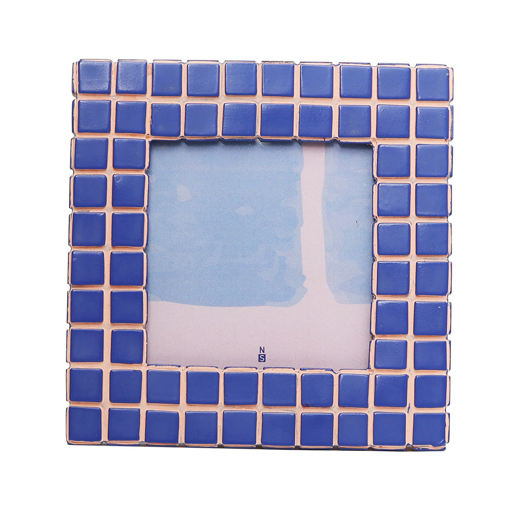 色彩の調和が美しいタイル風フレーム MEX（エムイーエックス） – MAG