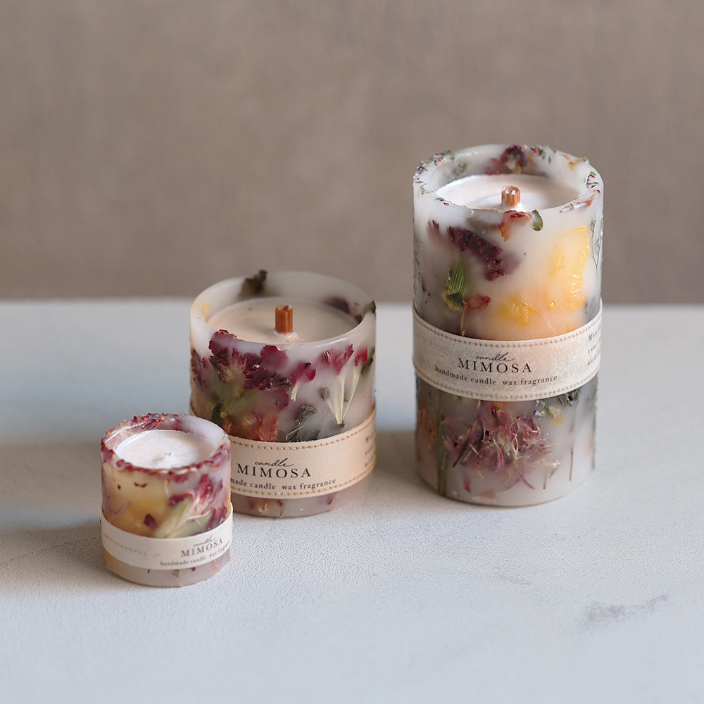 本物のカーネーションを閉じ込めた、華やかで上品なデザインのキャンドル MIMOSA Flower Candle Carnation