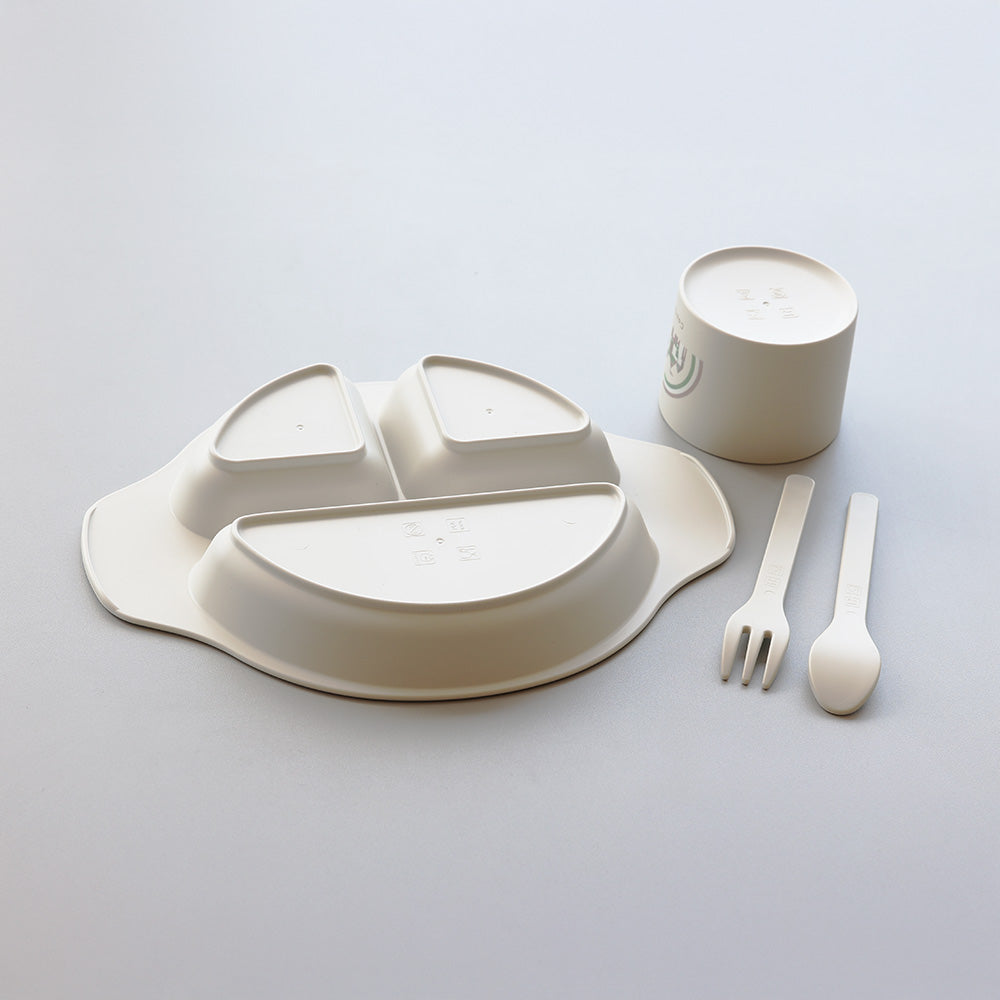 100%トウモロコシ由来のエコフレンドリーな子ども向け食器セット MY