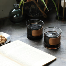 画像をギャラリービューアに読み込む, ウォルナット材のスリーブが温かい飲み物にも、冷たい飲み物にも似合う noon design cup mini（ヌーン デザインカップ ミニ）
