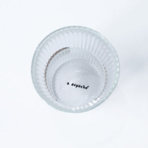 暖かみのある天然のウォルナット材をスリーブ部分に使用した noon design cup（ヌーン デザインカップ）