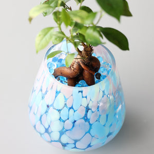 ドリッピングアートのような色鮮やかなガラスのフラワーベース PALETTE VASE（パレット ベース）