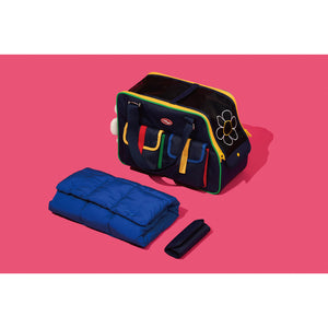 便利な4WAY仕様と抜群の通気性 PETHROOM × wiggle wiggle ペットキャリーバッグ