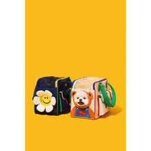画像をギャラリービューアに読み込む, 便利な4WAY仕様と抜群の通気性 PETHROOM × wiggle wiggle ペットキャリーバッグ
