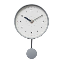 画像をギャラリービューアに読み込む, 振り子のリズムが心地の良い掛け時計 PIKO CLOCK（ピコ クロック）
