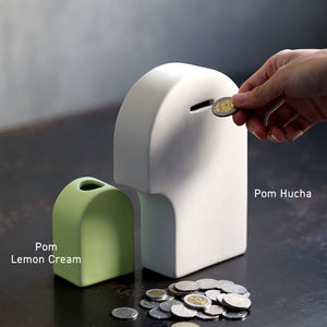 【最大56％OFF！】額から出てきたアートベース Pom（ポム）