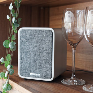 低音から高音まで音楽全体を豊かに奏でるサウンド Ruarkaudio「MR1mk2」Bluetooth Speaker System