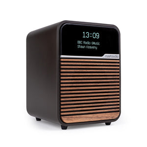 コンパクトなボディから放たれる高音質サウンド Ruarkaudio「R1mk4」Deluxe Bluetooth Radio