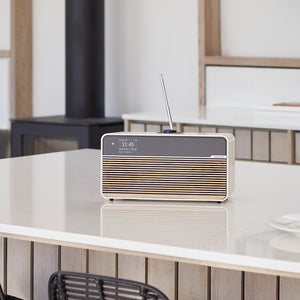 多様なストリーミングサービスに対応した Ruarkaudio「R2mk4」Smart Music System