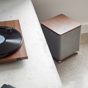 小型スピーカーでは実現できなかった深みのある低音 Ruarkaudio「RS1」Subwoofer