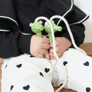 太めのコットンロープと、木製の動物型持ち手が楽しい縄跳び SKIPPING ROPE（スキッピング ロープ）