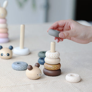やさしい北欧カラーと天然木のぬくもりを組み合わせた、ベビー用スタッキングトイ STACKING ANIMAL（スタッキング アニマル）