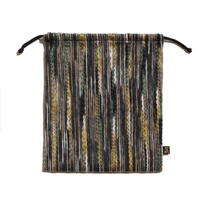 不思議な温もりと異質な存在感を演出する SUBU（スブ）DOTS VIVID MOSAIC