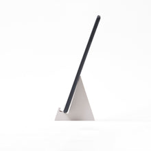 画像をギャラリービューアに読み込む, 場所をとりがちなタブレットスタンドをコンパクトにした Tabcoco（タブココ）
