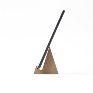 場所をとりがちなタブレットスタンドをコンパクトにした Tabcoco（タブココ）