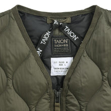 画像をギャラリービューアに読み込む, 柔らかい生地を使用した、着心地◎ミリタリーダウン TAION ミリタリー VネックWジップ ダウンベスト-ソフトシェル（TAION-001ALSZML-1）
