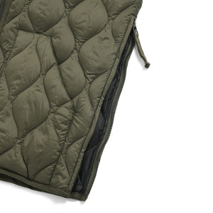 柔らかい生地を使用した、着心地◎ミリタリーダウン TAION ミリタリー VネックWジップ ダウンベスト-ソフトシェル（TAION-001ALSZML-1）