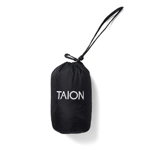 軽くて暖かく着回しやすいシンプルなデザイン TAION ベーシック クルーネックボタン インナーダウンジャケット(TAION-104)