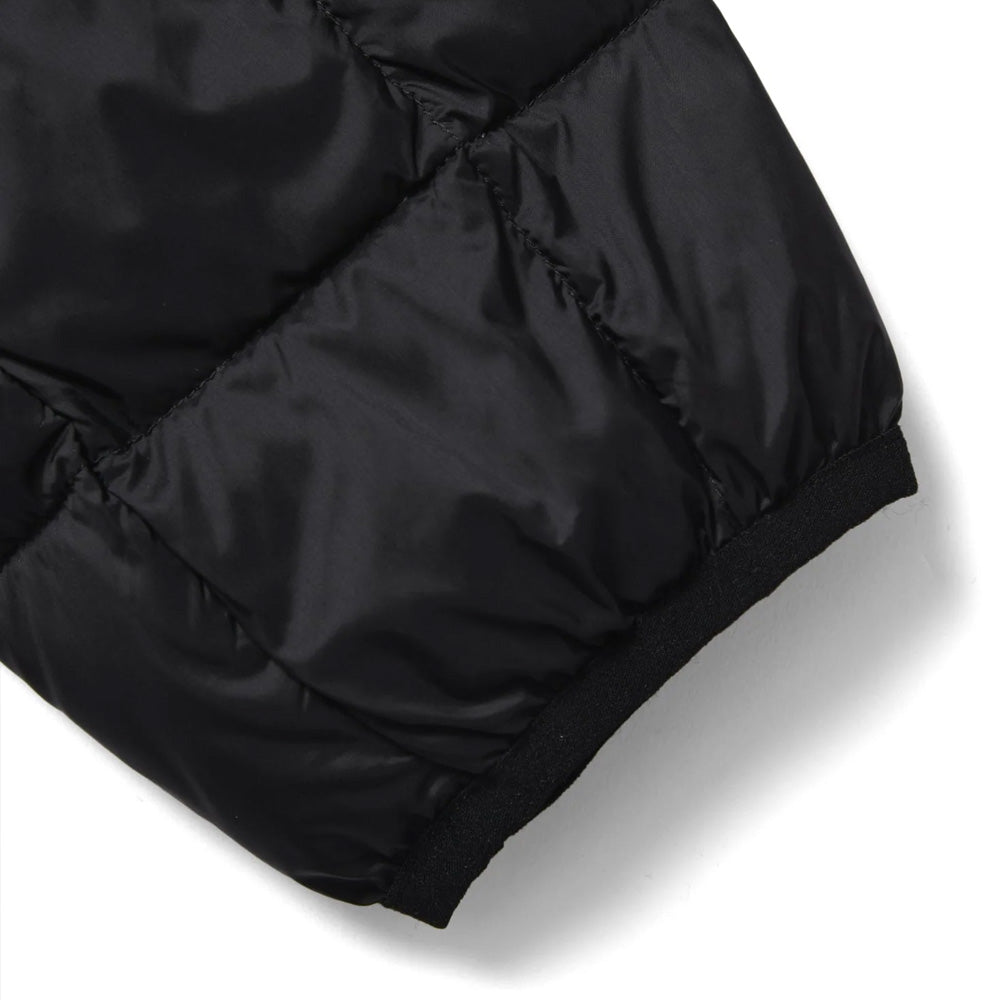 軽くて暖かく着回しやすいシンプルなデザイン TAION ベーシック クルー