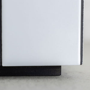 本物のタイルを貼り込んだ テラ サイドテーブル キューブ型