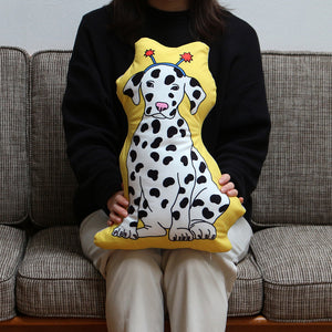 日々を楽しんでいるペット達をテーマにしたクッション The Enjoy C&D Club Cushion（エンジョイ C&D クラブ クッション）
