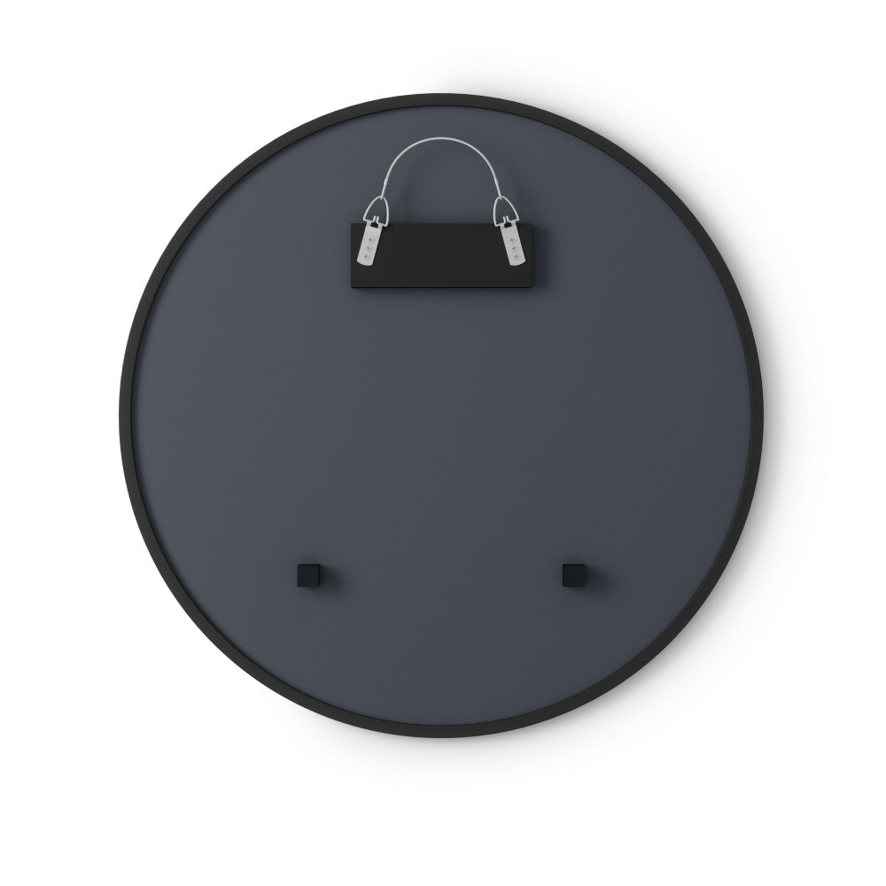 シンプルな丸型で存在感のある大型ミラー Umbra（アンブラ）ハブ