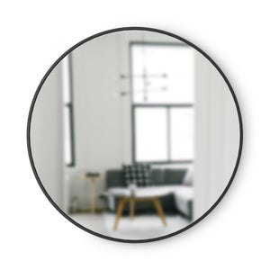 きれいな大型の円形ミラー Umbra（アンブラ）ハブ ミラー 94cm