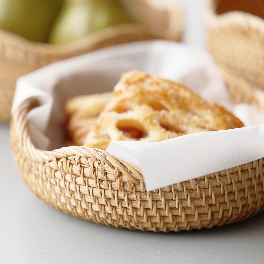 しなやかな編み目がやさしく映えるラタンバスケット WAFFEL'S BASKET