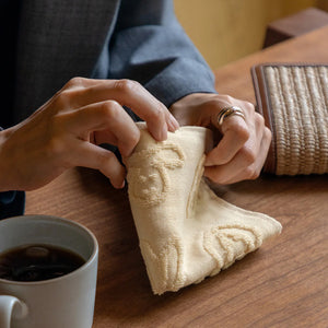専用パッケージ入り WARMGREY TAIL の HAND CLOTH（ハンドクロス）