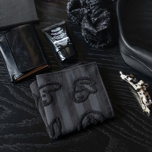 専用パッケージ入り WARMGREY TAIL の HAND CLOTH（ハンドクロス）