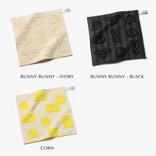 画像をギャラリービューアに読み込む, 専用パッケージ入り WARMGREY TAIL の HAND CLOTH（ハンドクロス）
