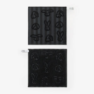 専用パッケージ入り WARMGREY TAIL の HAND CLOTH（ハンドクロス）