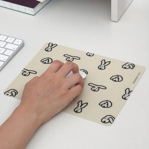 ラビットイラストのマウスパッド WARMGREY TAIL の BUNNY BUNNY MOUSE PAD