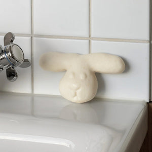 敏感肌もしっとり健やかに保つ石鹸 WARMGREY TAIL のBUNNY BUNNY RELIEF SOAP