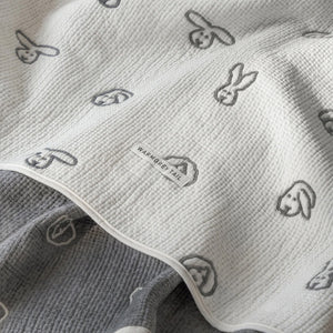 通気性が良く肌触りがいいブランケット WARMGREY TAILのCOTTON MODAL BLANKET