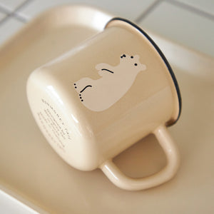 どんな場面でも使える琺瑯製マグカップ WARMGREY TAIL の ENAMEL MUG CUP（エナメル マグカップ）