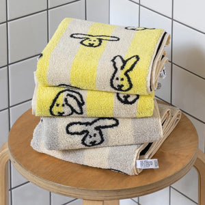耐久性に優れ毛羽立ちも少ない WARMGREY TAIL の FACE TOWEL（フェイスタオル）