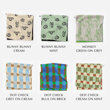 画像をギャラリービューアに読み込む, 耐久性に優れ毛羽立ちも少ない WARMGREY TAIL の FACE TOWEL（フェイスタオル）
