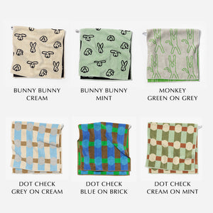 耐久性に優れ毛羽立ちも少ない WARMGREY TAIL の FACE TOWEL（フェイスタオル）