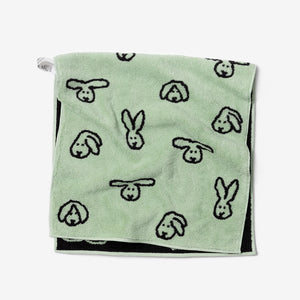 耐久性に優れ毛羽立ちも少ない WARMGREY TAIL の FACE TOWEL（フェイスタオル）