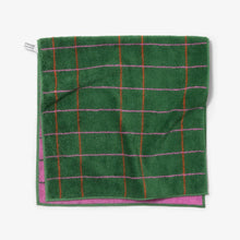 画像をギャラリービューアに読み込む, 耐久性に優れ毛羽立ちも少ない WARMGREY TAIL の FACE TOWEL（フェイスタオル）
