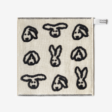 画像をギャラリービューアに読み込む, 専用パッケージ入り WARMGREY TAIL の HAND CLOTH（ハンドクロス）
