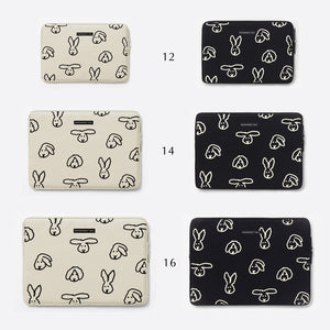 ノートパソコン、タブレット用ナイロンポーチ WARMGREY TAIL の LAPTOP / TABLET NYLON POUCH（ラップトップ タブレット ナイロン ポーチ）