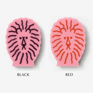 ライオンのイラストがプリントされたスポンジ WARMGREY TAIL の LION DISH SPONGE