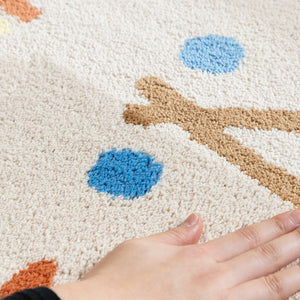 耐久性に優れ、お部屋に美しい雰囲気を添える WARMGREY TAIL の LION RUG（ライオンラグ）