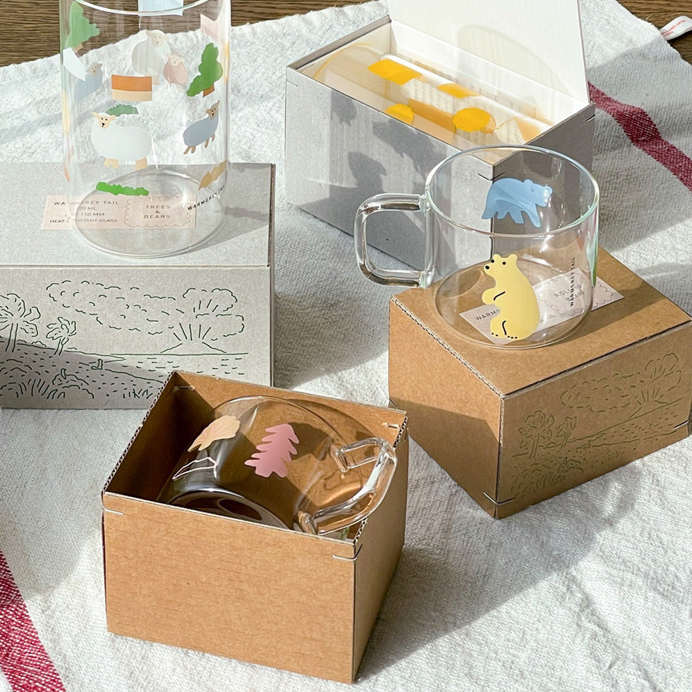 手のひらサイズの小さなカップ WARMGREY TAIL の MINI CUP – MAG