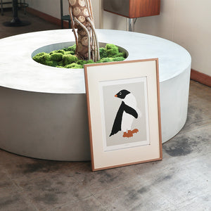 シルクスクリーンのように鮮やかな WARMGREY TAIL の ポスター