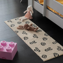 画像をギャラリービューアに読み込む, 耐久性に優れ、お部屋に美しい雰囲気を添える WARMGREY TAIL の RUG（ラグ）
